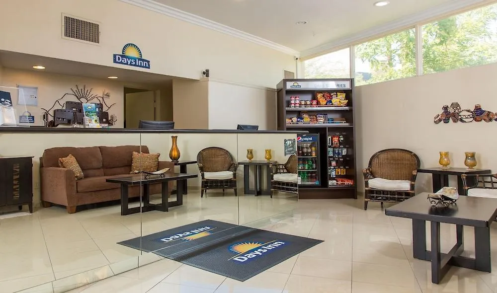 Days Inn By Wyndham Palm Springs 3*,  United States