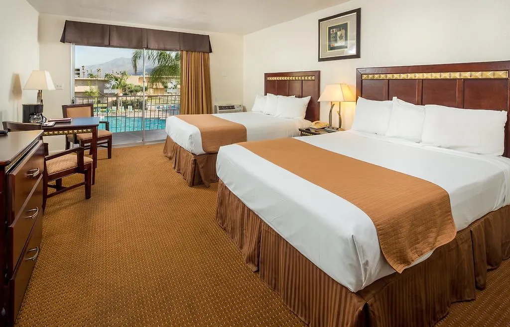 Days Inn By Wyndham Palm Springs Hotel
