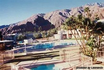 Days Inn By Wyndham Palm Springs